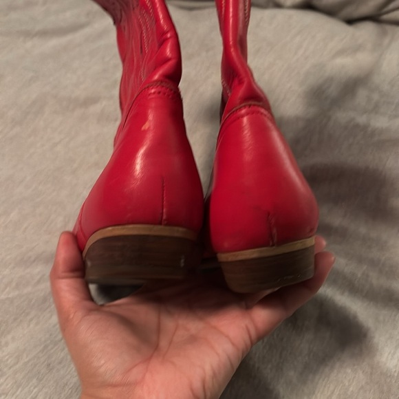 Red cowgirl boots - Picture 4 of 8
